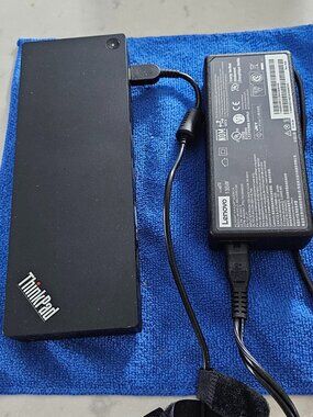 Lenovo ThinkPad Thunderbolt 3 Dock 40AC